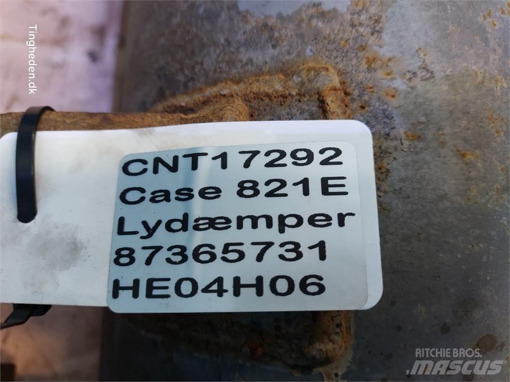 Case IH 821E Двигуни