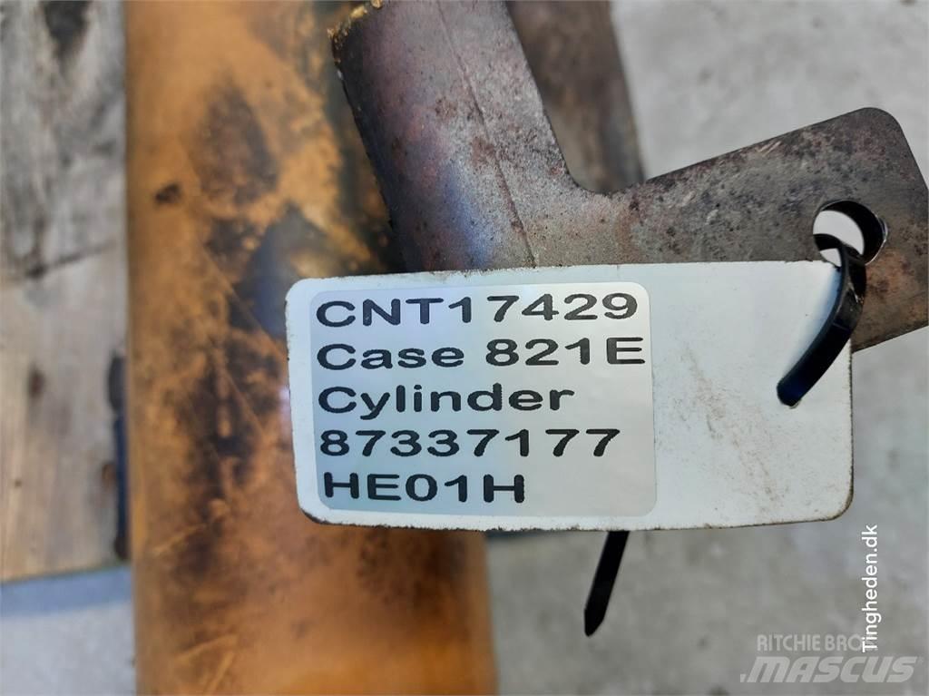 Case IH 821E Гідравліка