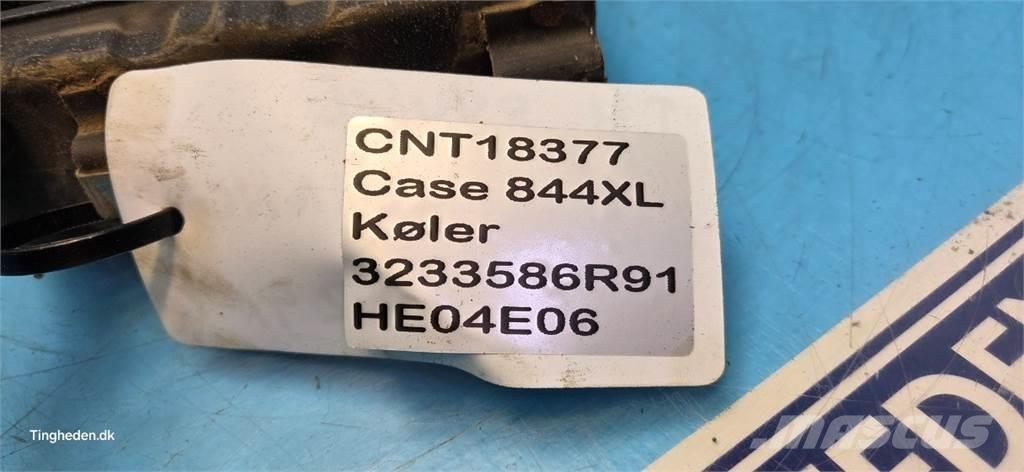 Case IH 844XL Радіатори