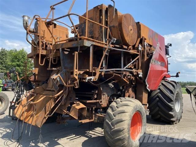 Case IH 9230 Зернозбиральні комбайни