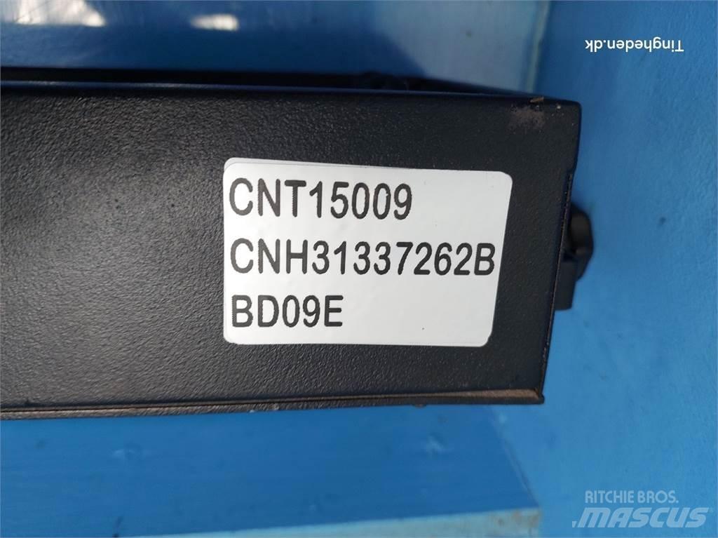 Case IH CF80 Електроніка