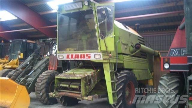 Case IH senator Зернозбиральні комбайни