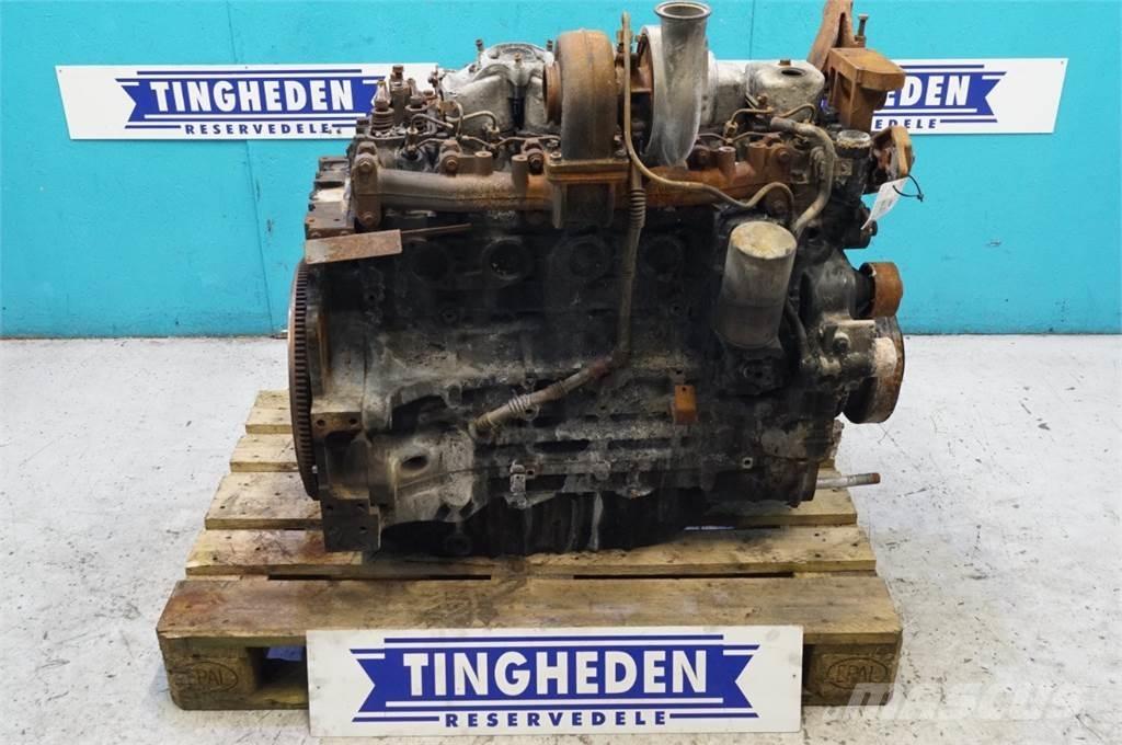 CASE Maxxum 115 Двигуни