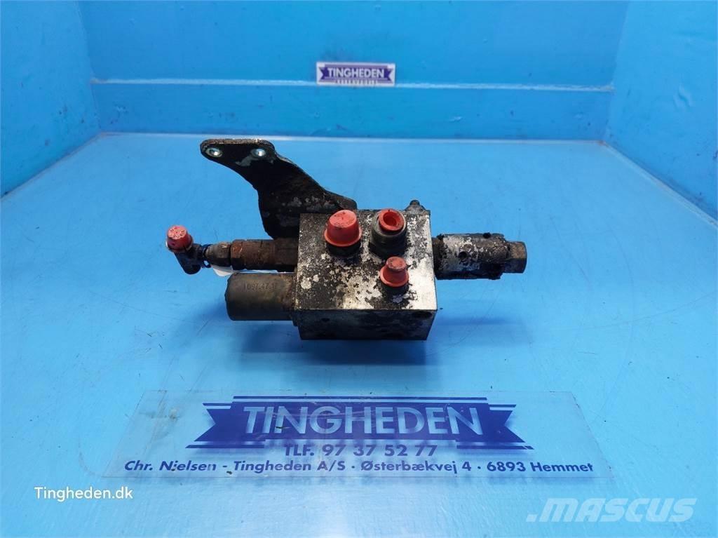 CASE Puma 185 Гідравліка