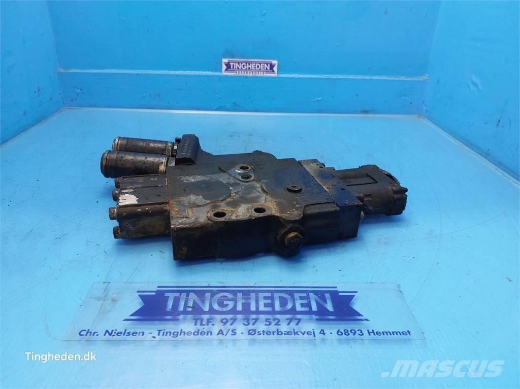 CASE Puma 185 Гідравліка