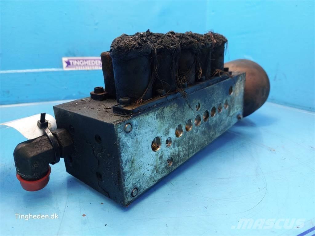 CASE Puma 185 Гідравліка