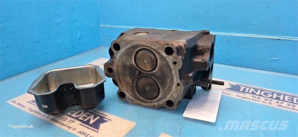 Deutz 1000.4WT2 Двигуни