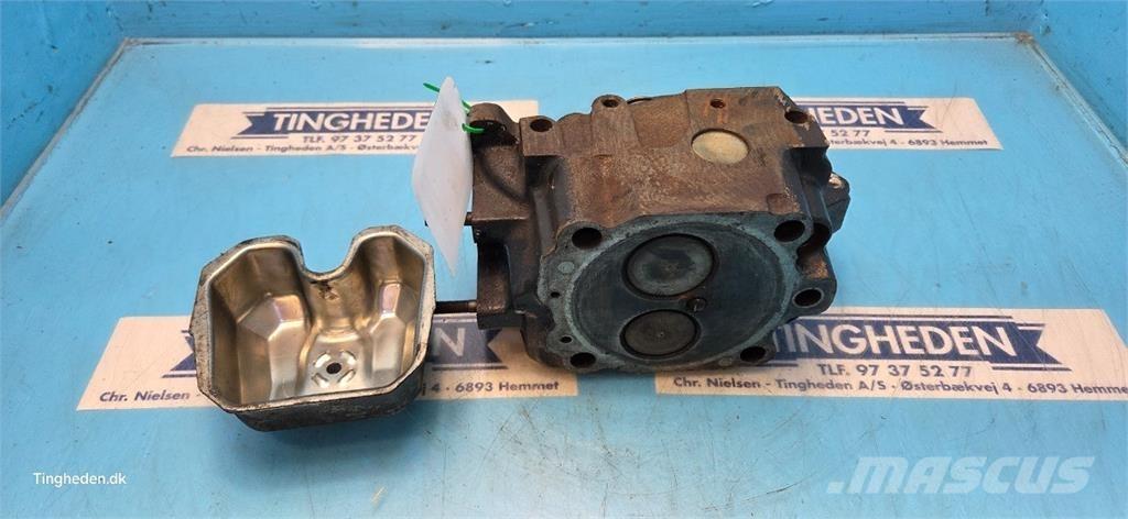 Deutz 1000.4WT2 Двигуни