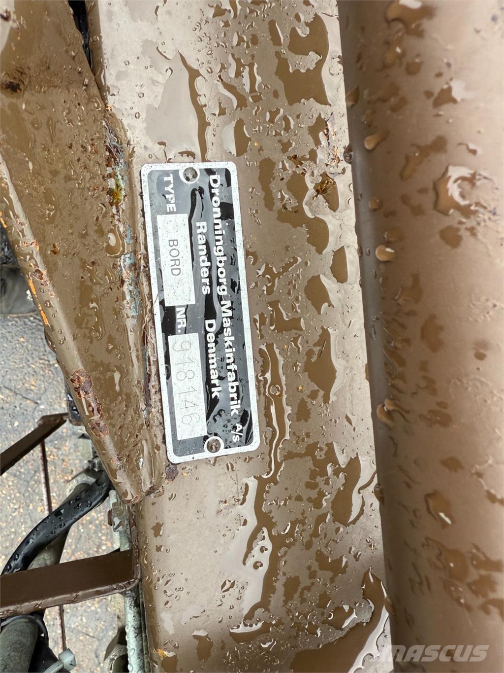 Dronningborg 14 Додаткове обладнання для збиральних комбайнів