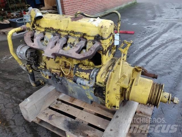 Ford 2704ET Двигуни