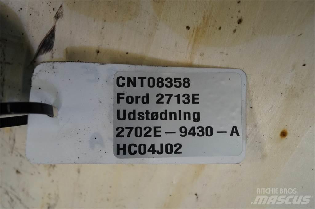 Ford 2713E Двигуни