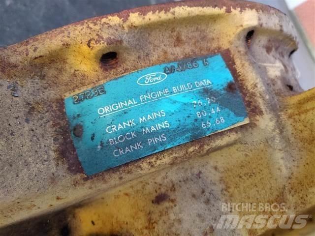 Ford 2723E Двигуни