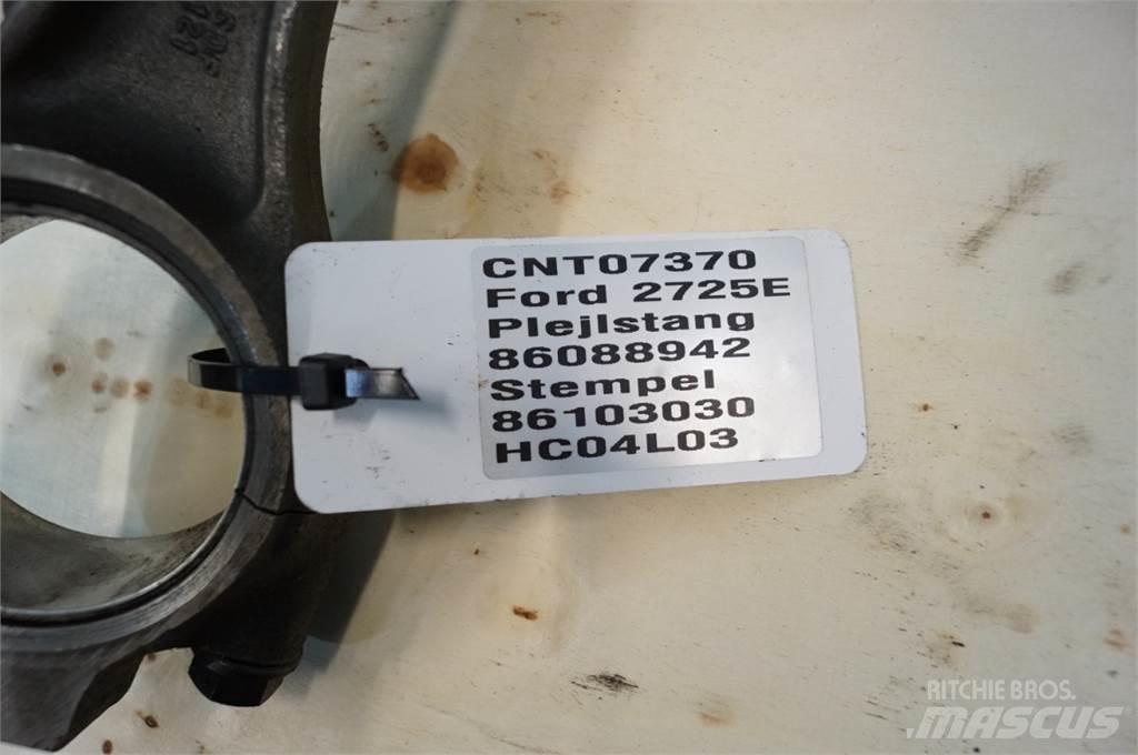 Ford 2725E Двигуни