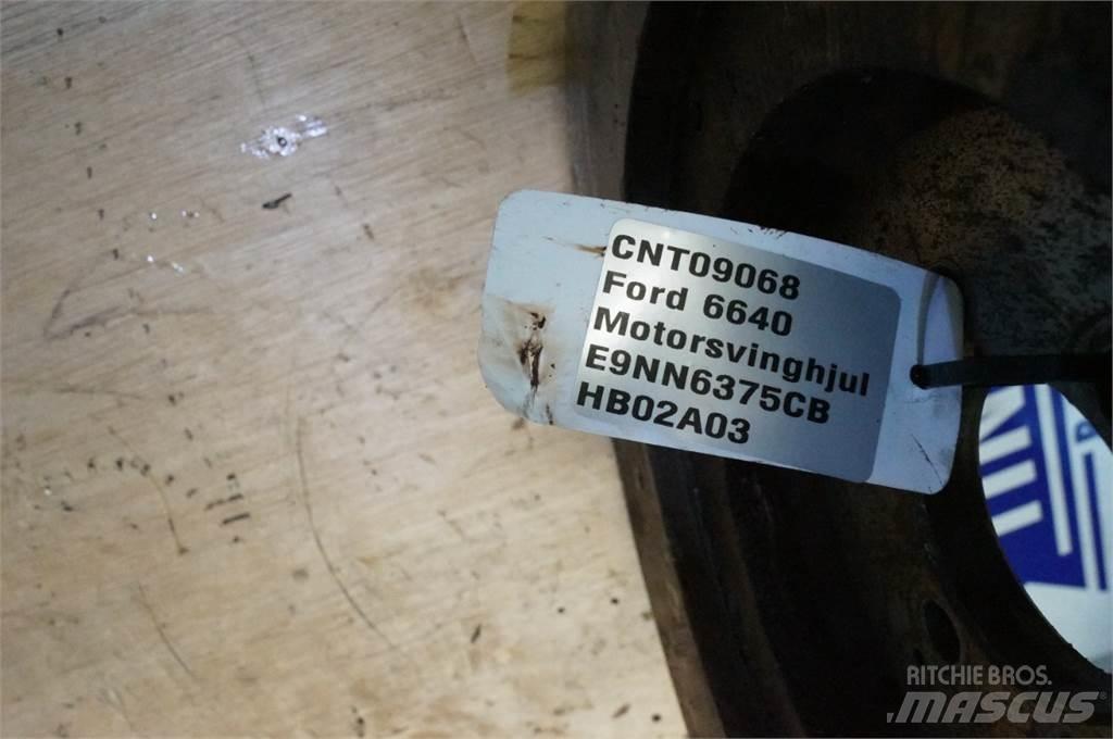 Ford 6640 Двигуни