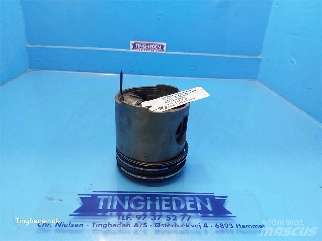 Ford 678 HT Двигуни