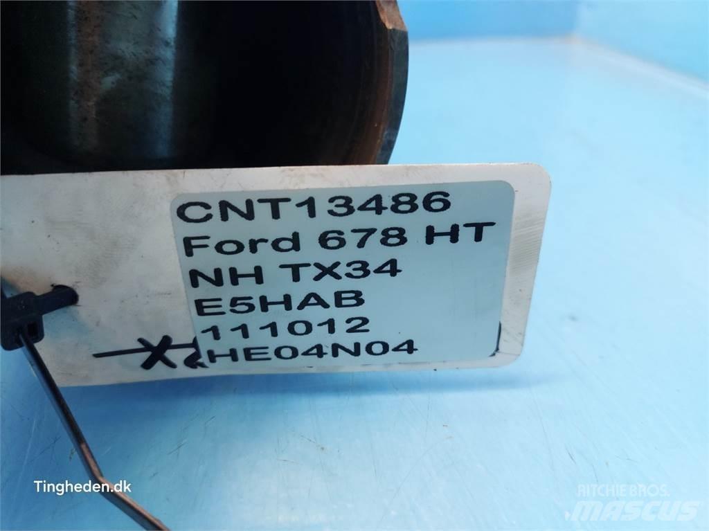 Ford 678 HT Двигуни