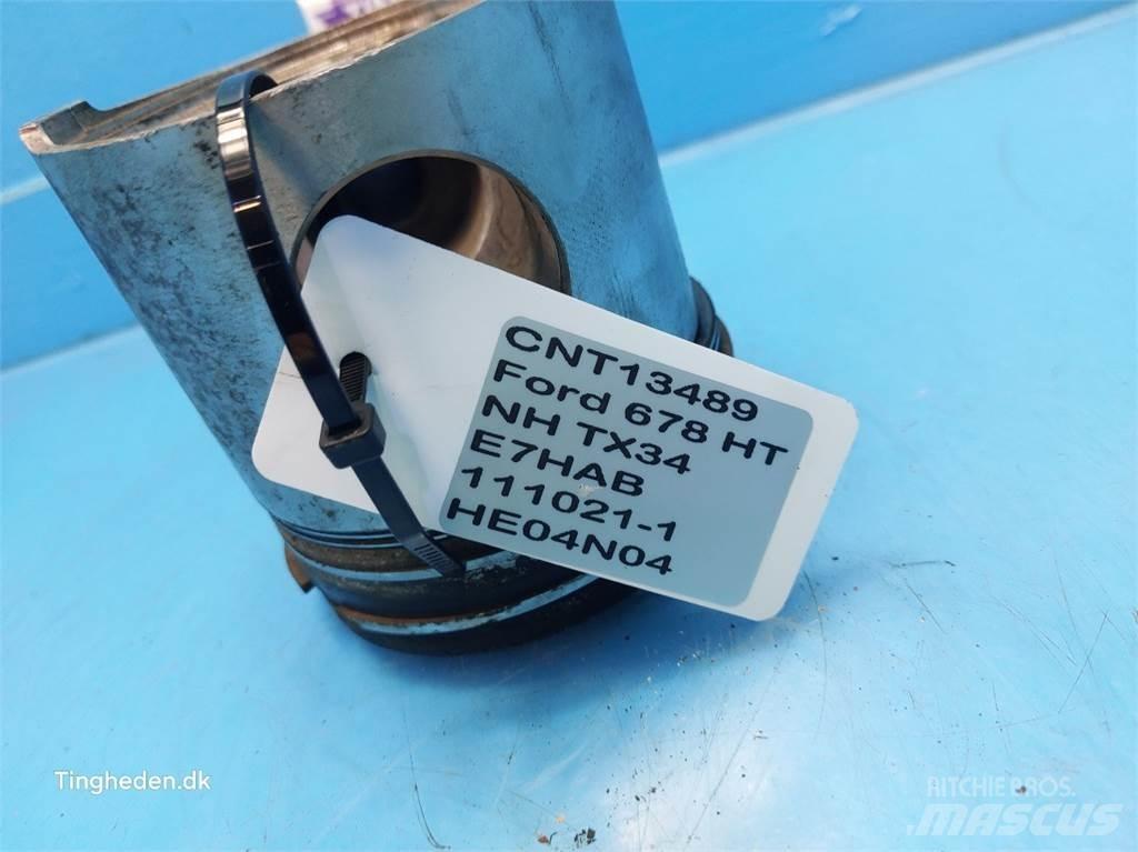 Ford 678 HT Двигуни