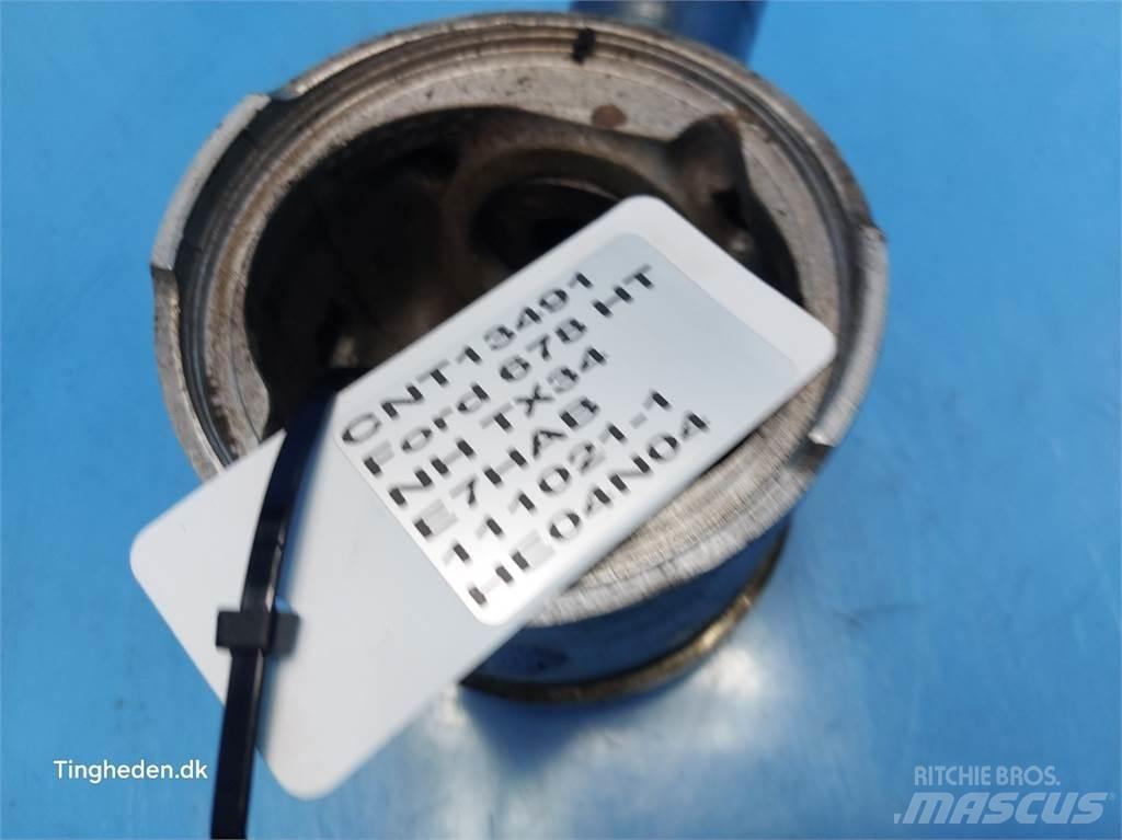 Ford 678 HT Двигуни