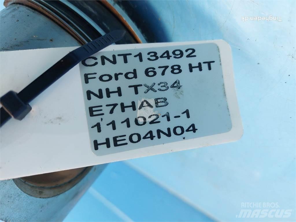 Ford 678 HT Двигуни