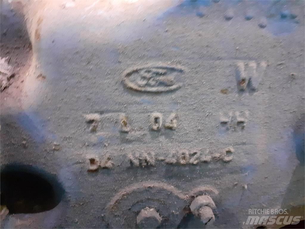 Ford 7700 Коробка передач