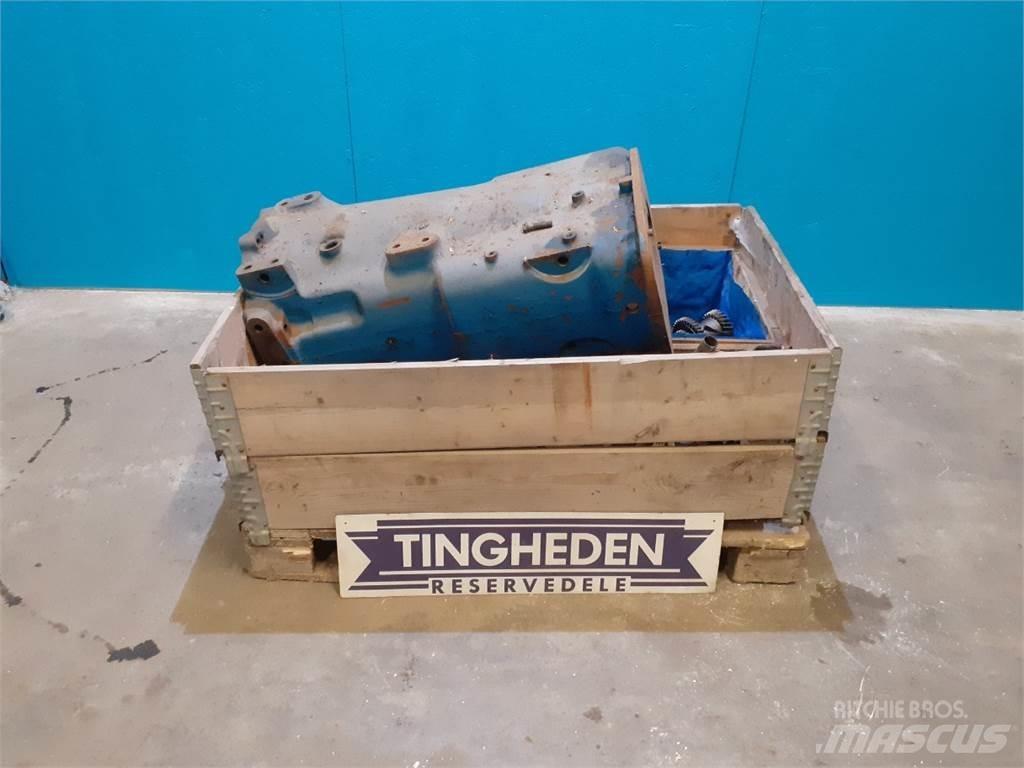 Ford 7710 Коробка передач