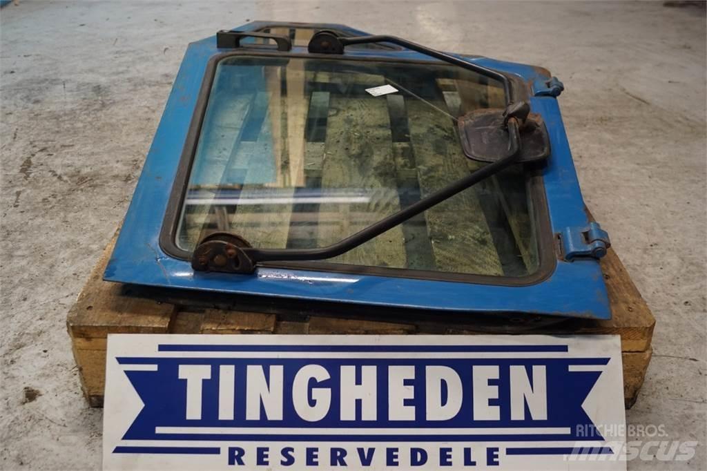 Ford 7710 Кабіна