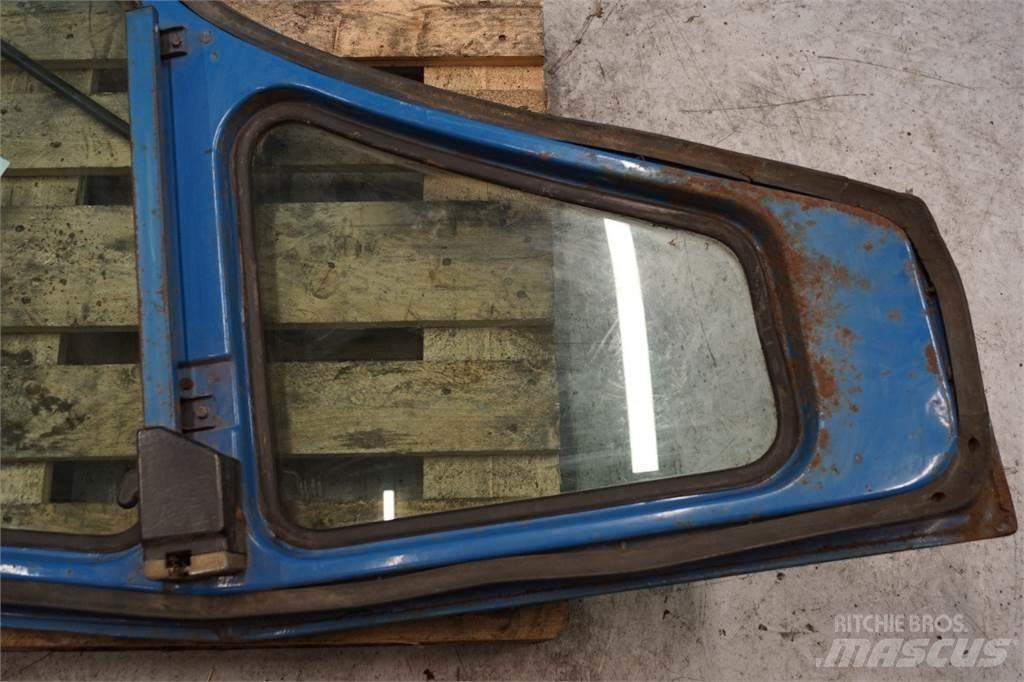 Ford 7710 Кабіна