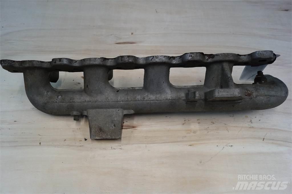 Ford 7710 Двигуни