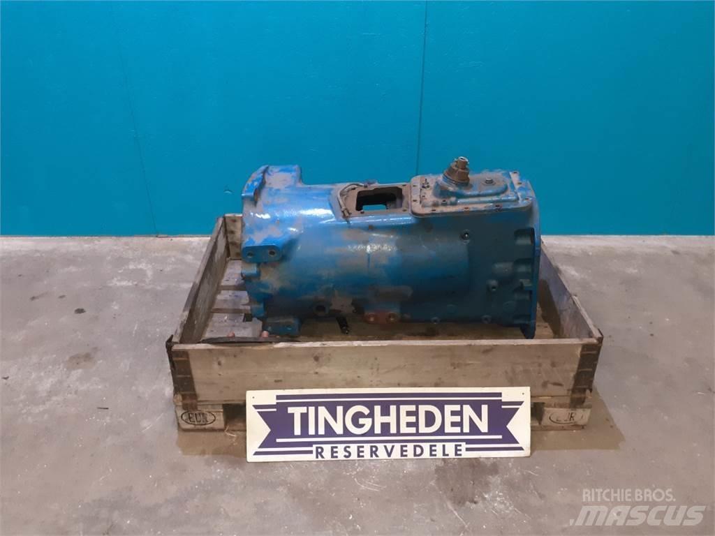 Ford 8210 Коробка передач