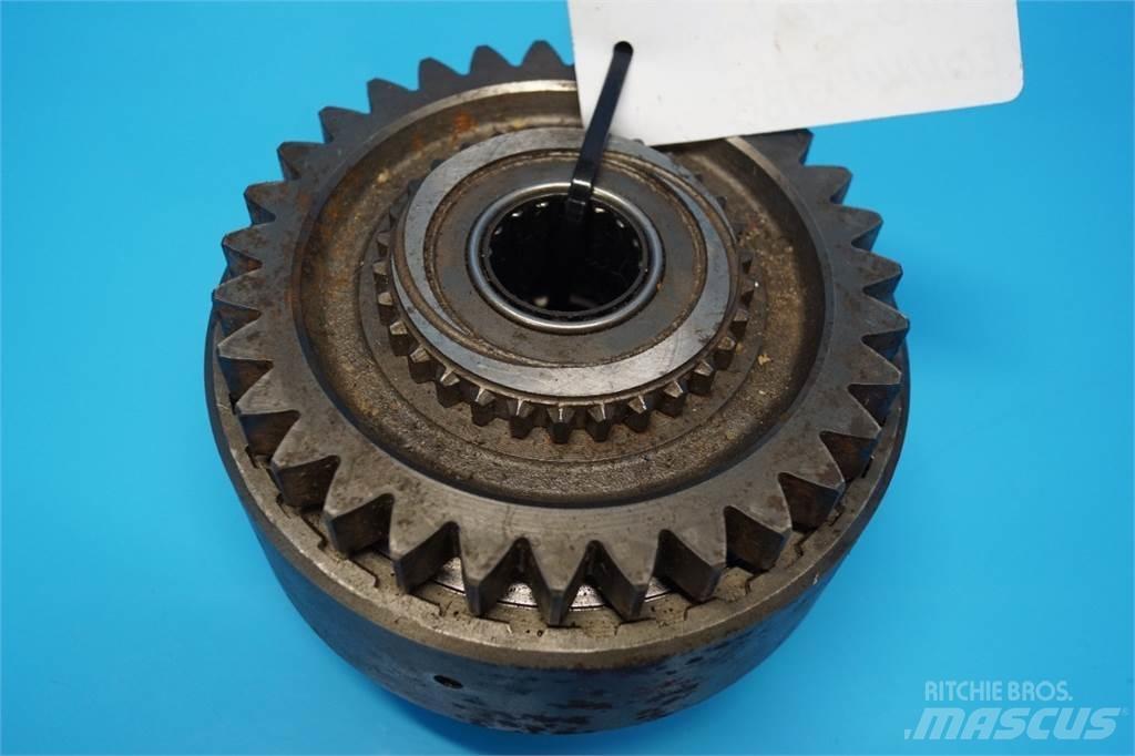 Ford 8210 Коробка передач