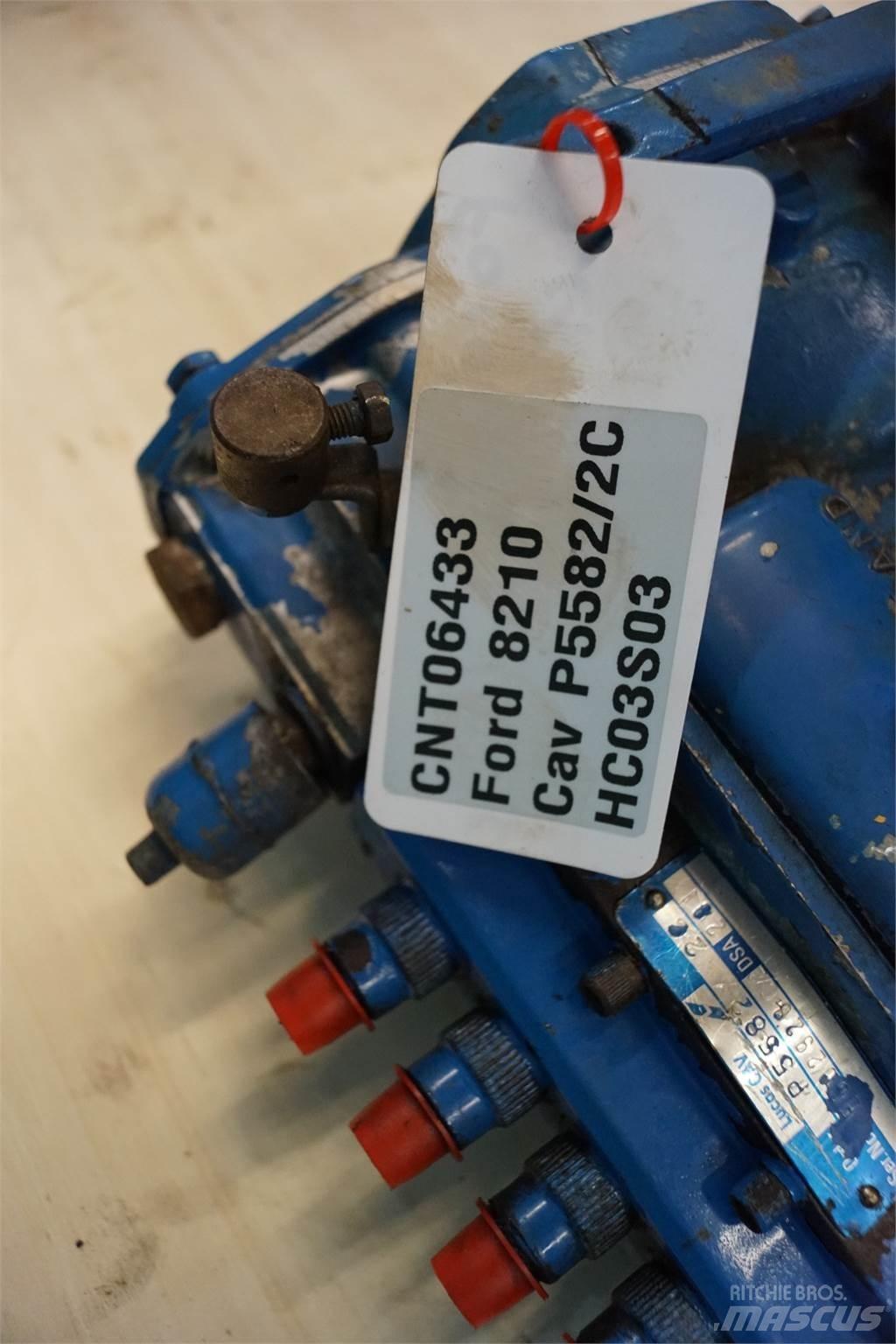 Ford 8210 Двигуни