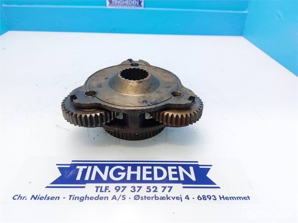 Ford 8210 Коробка передач