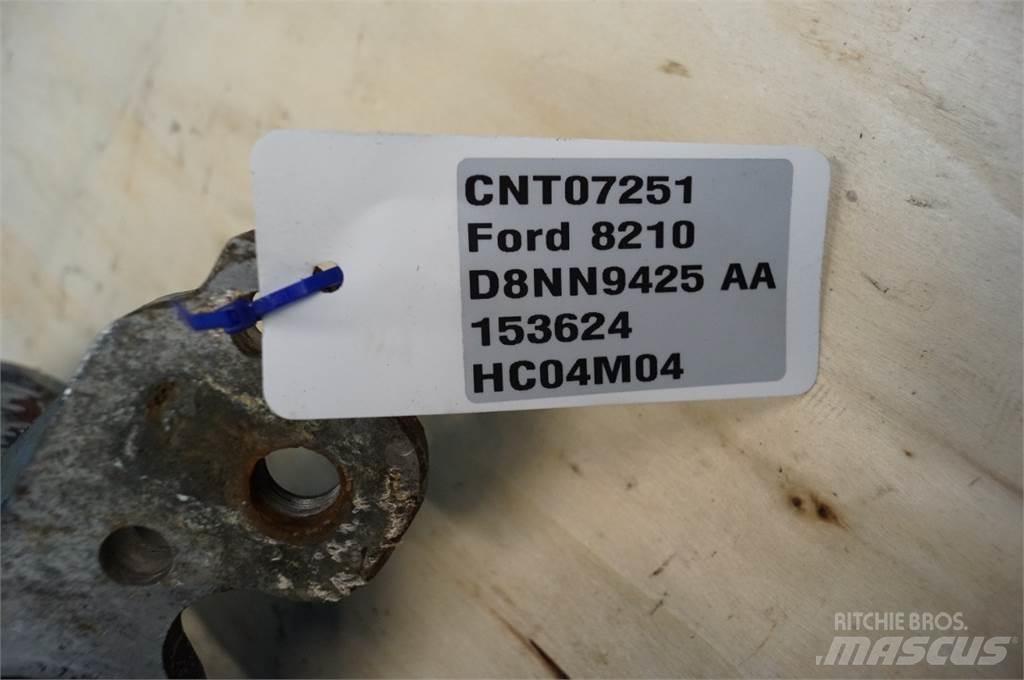 Ford 8210 Двигуни