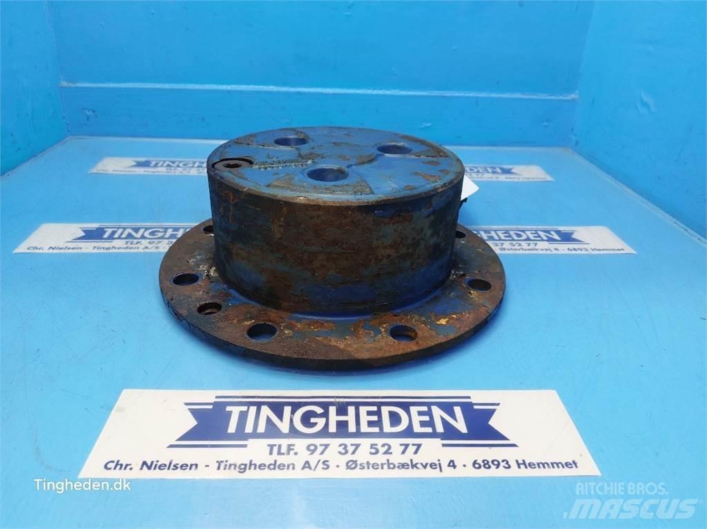 Ford 8210 Інше додаткове обладнання для тракторів