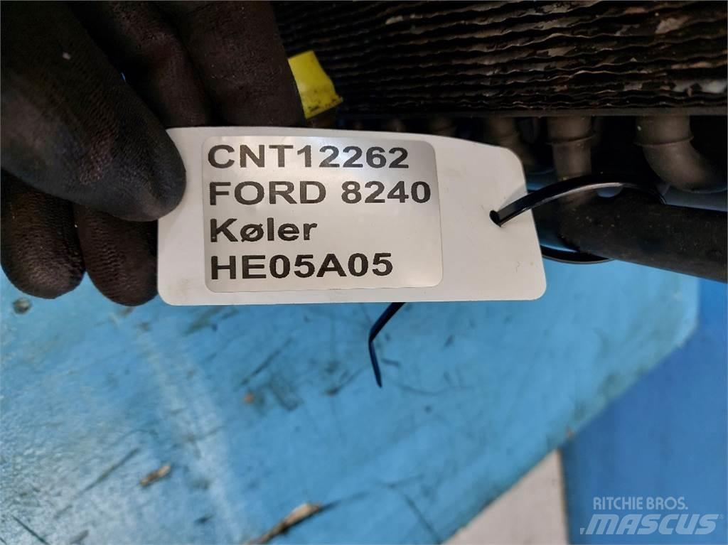 Ford 8240 Радіатори