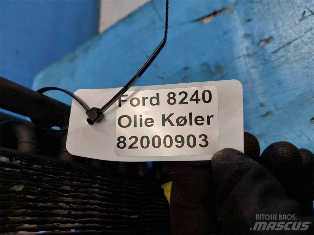 Ford 8240 Радіатори