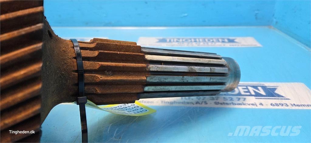 Ford 8260 Коробка передач