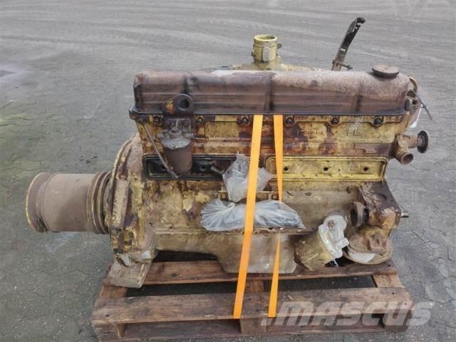 Ford Trader 590E Двигуни
