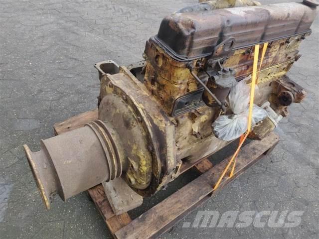 Ford Trader 590E Двигуни