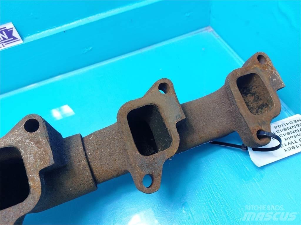 Ford TW15 Двигуни