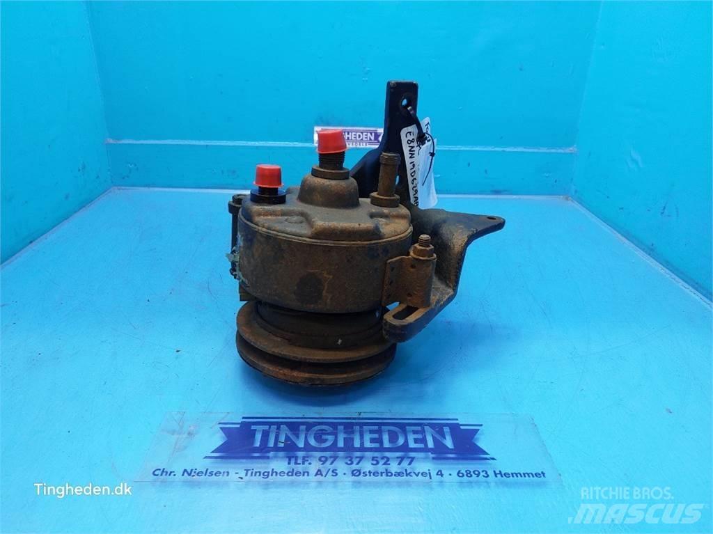 Ford TW15 Радіатори