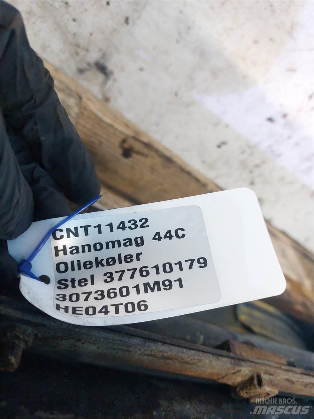  Hannonag 44C Радіатори