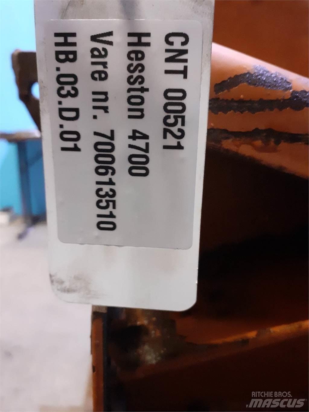 Hesston 4700 Інше обладнання для фуражних комбайнів