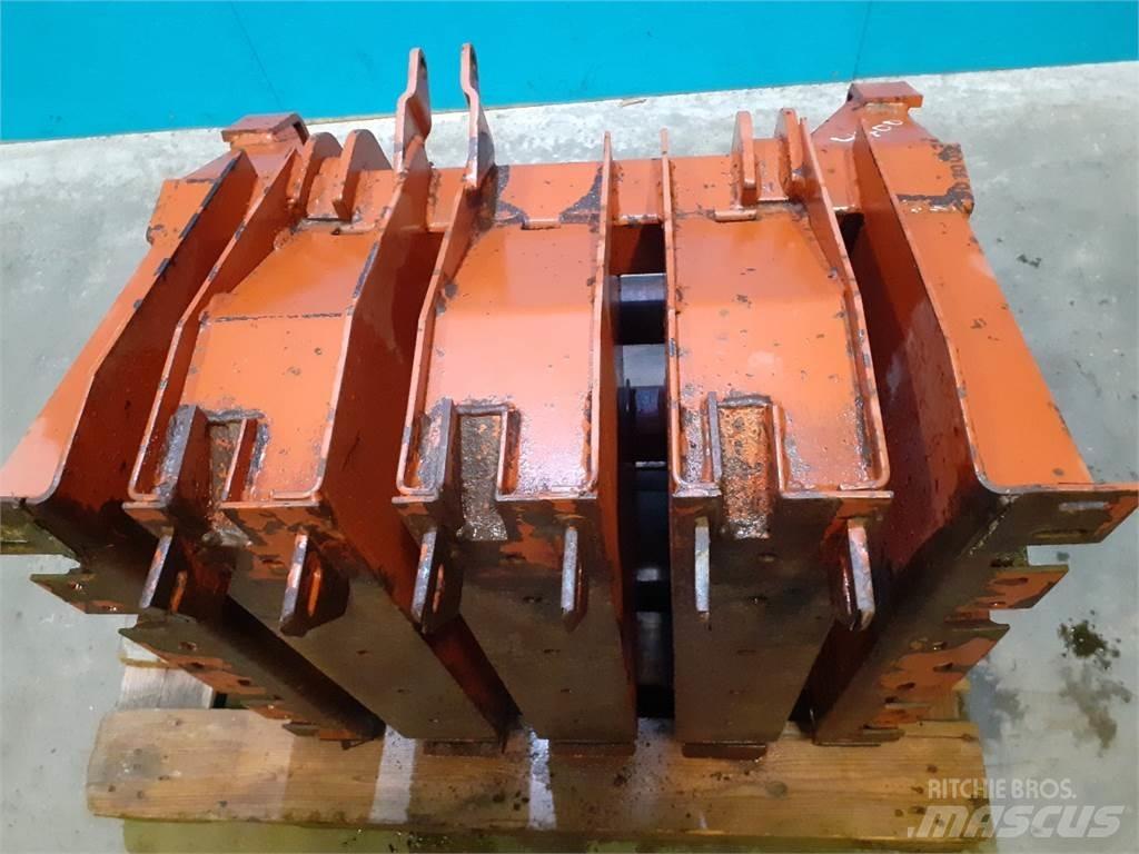 Hesston 4700 Інше обладнання для фуражних комбайнів