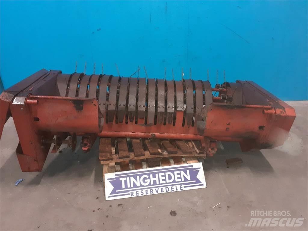 Hesston 4700 Сільгосптехніка - Інші