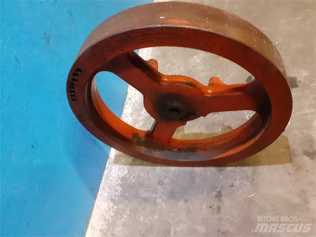 Hesston 4700 Коробка передач