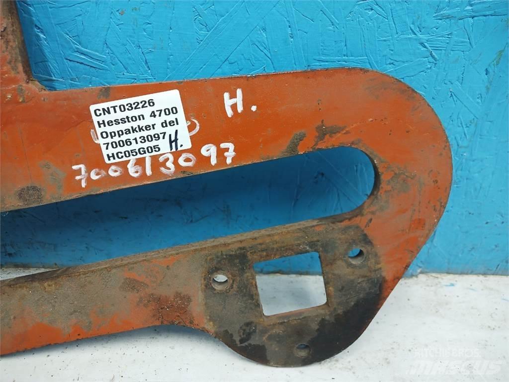 Hesston 4700 Сільгосптехніка - Інші