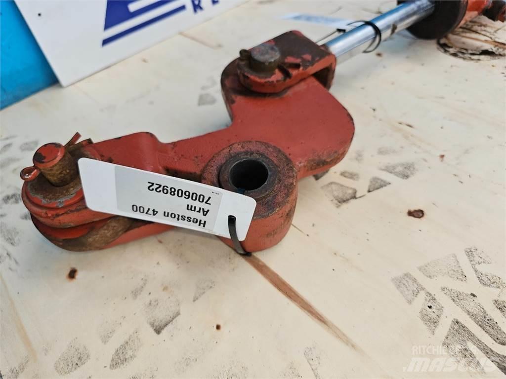 Hesston 4700 Захвати для мішків
