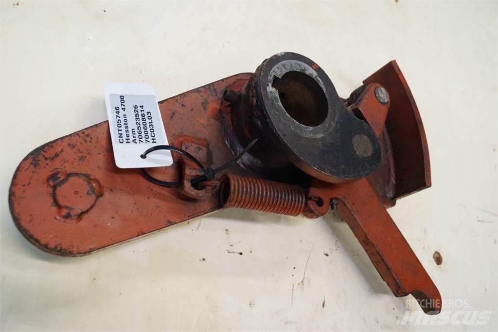 Hesston 4700 Інше обладнання для фуражних комбайнів