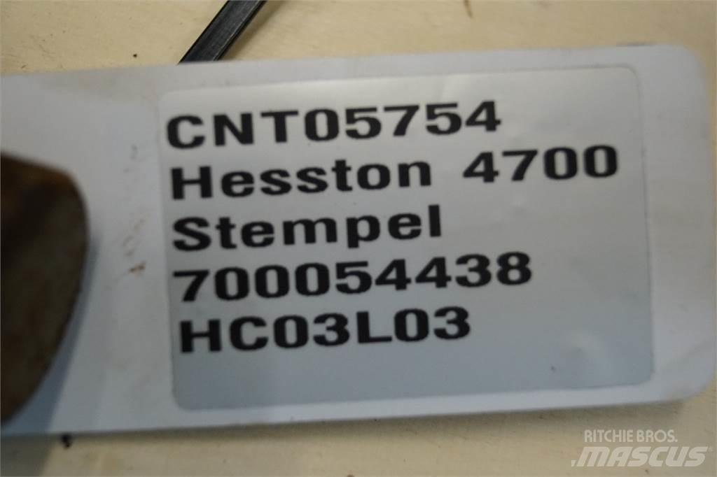 Hesston 4700 Гідравліка